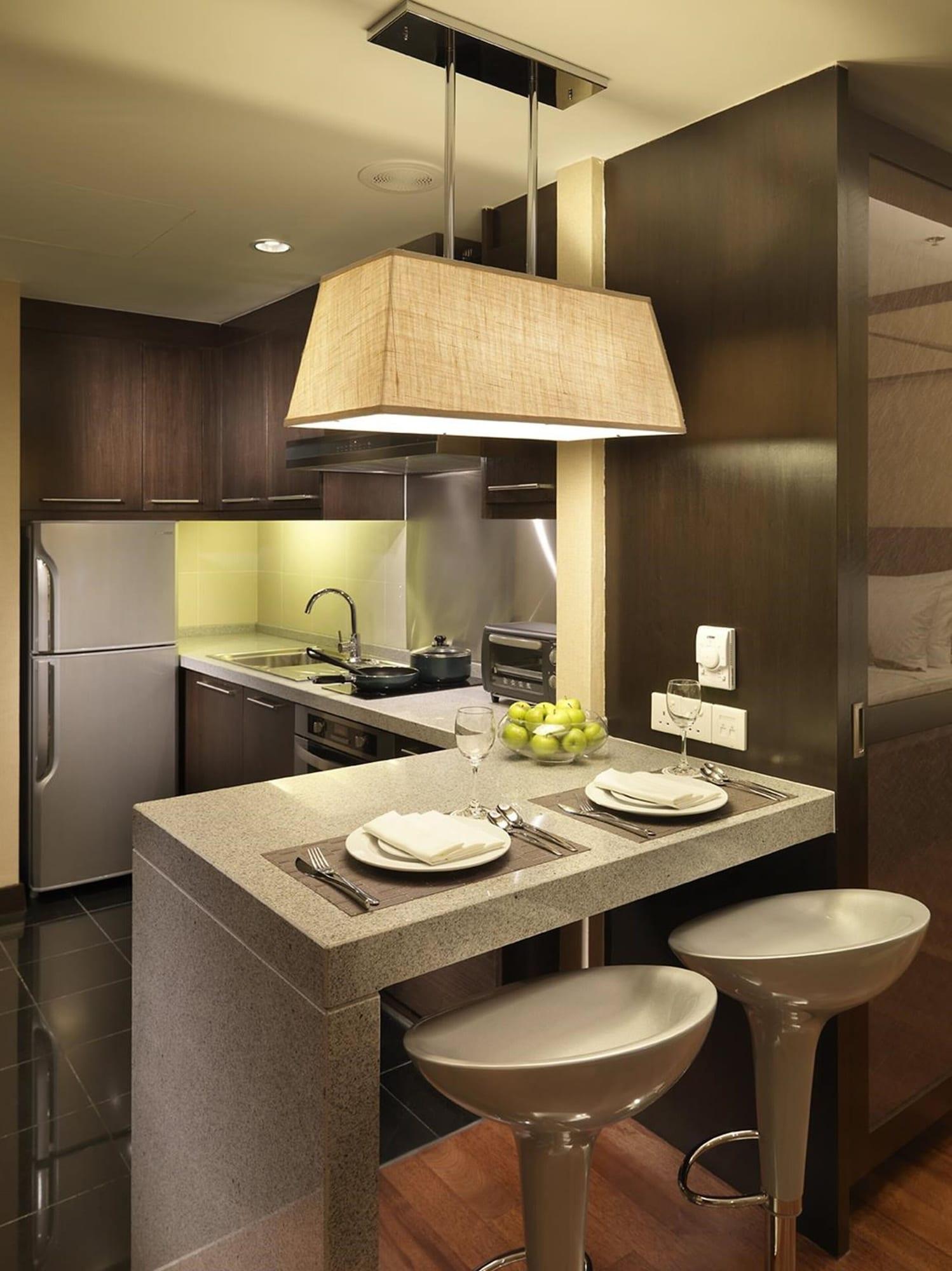 קואלה לומפור Micasa All Suites Hotel מראה חיצוני תמונה A kitchen in a typical apartment